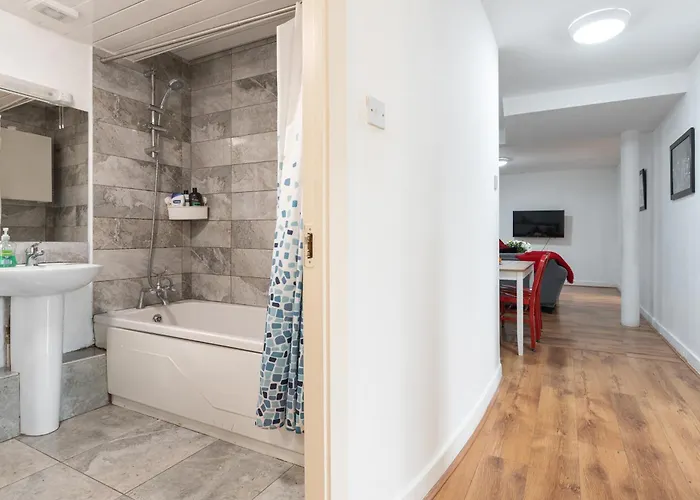 Spacious 3-bed In Center Dublin