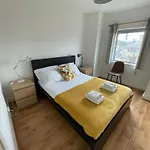 Spacious 3-bed In Center Dublín