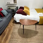 Apartamento Spacious 3-bed In Center *