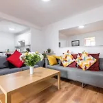 Spacious 3-bed In Center * Dublín